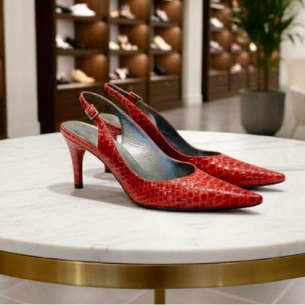 Stuart Weitzman Red Embossed Snakeskin Slingback Heels – Size 8